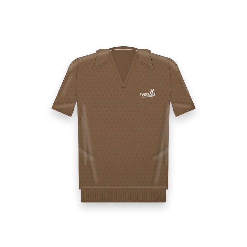 The men’s Knit Polo in Tobacco, an open knit polo with a buttonless collar, ribbed cuffs and a ribbed hem